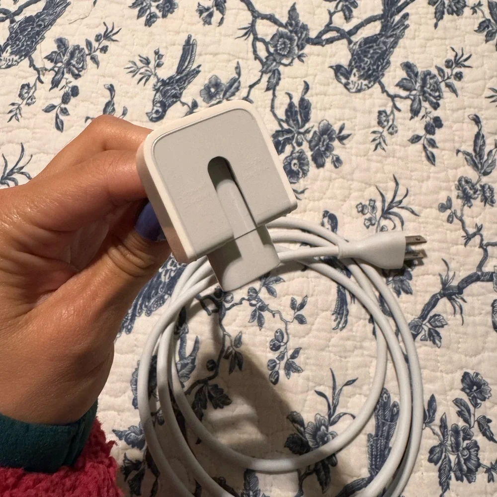 MacBook 70-inch Extension Cord